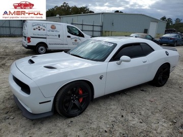 Dodge Challenger III 2017 Dodge Challenger Srt Hellcat Redeye 2017 6.2l 6.2 Benzyna 797KM
