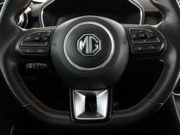 MG HS 2023 MG HS Luxury automat skóra panorama navi ACC, zdjęcie 20