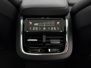 Volvo V60 II  Kombi Facelifting 2.0 B4 B 197KM 2025 Volvo V60 V60 B4B Ultra Dark Bowers&amp;Wilkins Panora, zdjęcie 14