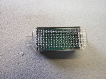 LAMPKA KABINY LED AUDI VW SKODA SEAT 8J0947409