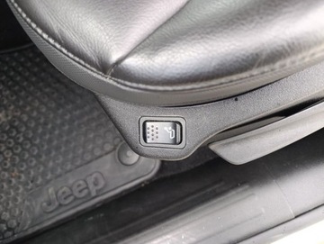 Jeep Renegade 2020 Jeep Renegade Jeep Renegade TRAILHAWK 1.3 180KM 4x4 Salon Pl 1.3 180KM, zdjęcie 20