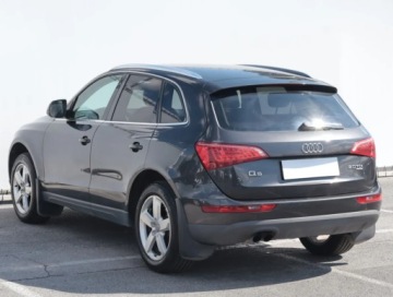 Audi Q5 I SUV 2.0 TDI 170KM 2009 Audi Q5 2.0 TDI, Salon Polska, 167 KM, 4X4, zdjęcie 3