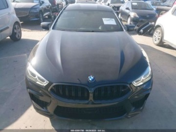 BMW 2021 BMW M8 GRAN COUPE 2021 4.4 Benzyna 617KM, zdjęcie 2