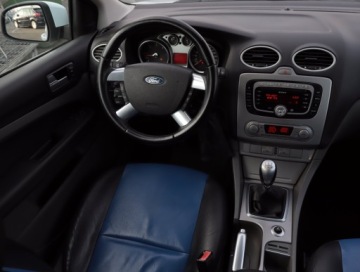 Ford Focus II Hatchback 5d 1.6 Duratorq TDCi 90KM 2009 Ford Focus 1.6 TDCi, Klima, Klimatronic,ALU, zdjęcie 6