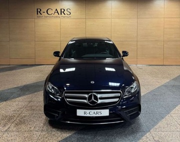 Mercedes Klasa E W213 Limuzyna 2.0 220d 194KM 2019 Mercedes-Benz Klasa E 220d 4MATIC salon Polska FV 23 R-CARS.pl 2.0 Diesel, zdjęcie 2