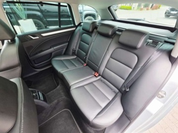 Skoda Superb II Outdoor 1.6 TDI CR DPF 105KM 2015 Skoda Superb ___Platinum___BiXenon LED Navi Kamera Panorama___Gwarancja___, zdjęcie 2