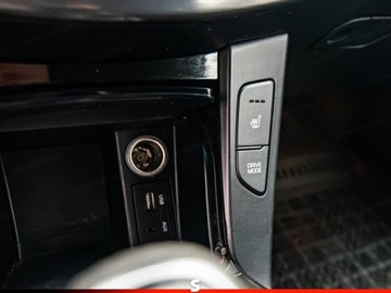 Hyundai i40 Kombi Facelifting 1.7 CRDi 141KM 2015 HYUNDAI i40 1.7 CRDi BlueDrive Combi 141KM 2015, zdjęcie 19