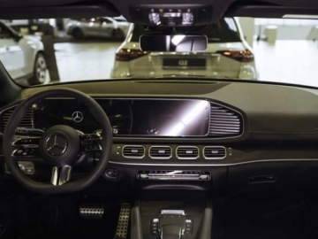 Mercedes GLE V167 SUV Facelifting 2.0 300d 269KM 2025 MERCEDES-BENZ GLE 300 d 4-Matic AMG Line 2.0 (269KM) 2025, zdjęcie 14