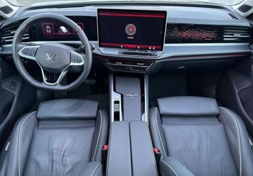 Volkswagen Passat B8 Variant Facelifting 2.0 TDI SCR 150KM 2024 Volkswagen Passat 2.0 Diesel 150KM, zdjęcie 9
