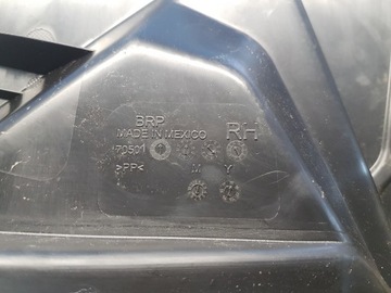 CAN-AM OUTLANDER G2 2018 крышка обтекателя левый правый