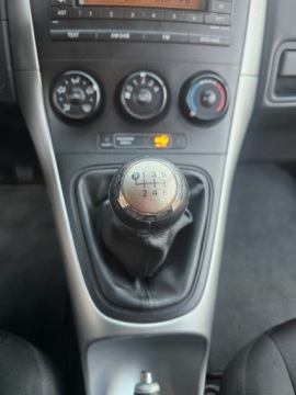 Toyota Auris I Hatchback 1.33VVT-i 100KM 2010 Toyota Auris Salon PL ud.niski przebieg parktronic el. szyby 2x kola, zdjęcie 15