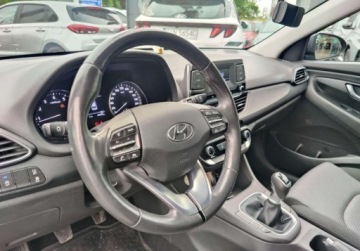 Hyundai i30 III Hatchback Facelifting 1.5 T-GDI 48V 160KM 2021 Hyundai i30 2021 1.5T-GDI 160KM 48V Classic Plus 45.595km Salon Polska 1wl, zdjęcie 24