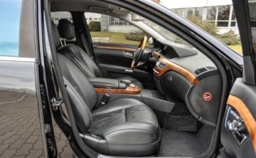 Mercedes Klasa S W221 Limuzyna 5.5 V8 (500) 388KM 2005 Mercedes-Benz Klasa S 5,5V8 (388KM) 5.5 Benzyna 388KM, zdjęcie 11