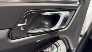 Porsche Macan SUV Facelifting 2.0  245KM 2021 Porsche Macan 2.0 Benzyna 244KM, zdjęcie 10