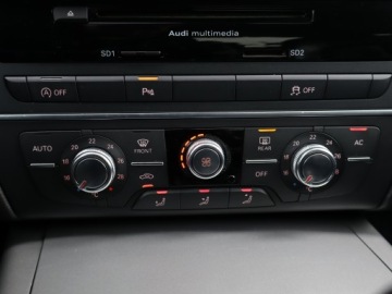 Audi A6 C7 Limousine 2.0 TDI 177KM 2011 Audi A6 2.0 TDI, 174 KM, Automat, Skóra, Navi, zdjęcie 17