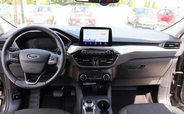 Ford Kuga III 2020 Ford Kuga Tempomat, Nawigacja, Grzane Fotele, Czujniki Kamera, Ekran HUD., zdjęcie 8