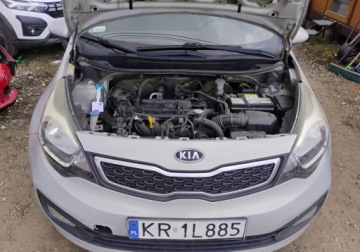 Kia Rio III 2011 Kia Rio I rej 2012r, 1.2 Benzyna. Lekko uszkodzony tyl. Jezdzi. 1.2 80KM, zdjęcie 4