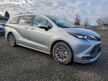 Toyota Sienna III 2025 Toyota Sienna Xle 2025 2.5 Hybryda 245KM, zdjęcie 4