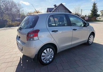 Toyota Yaris II Hatchback 5d 1.33 Dual VVT-i 101KM 2009 Toyota Yaris Toyota Yaris 1.33 Luna 1.3 Benzyna 100KM, zdjęcie 21