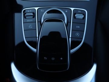 Mercedes Klasa C W204 Kombi T204 1.8 200 CGI BlueEFFICIENCY 184KM 2014 Mercedes C C 200, Salon Polska, Automat, Skóra, zdjęcie 16