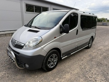 Opel Vivaro A 2008 Opel Vivaro Trafic Super Stan Unikat Klima Hak