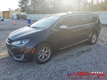 Chrysler Pacifica II 2017 Chrysler Pacifica _Limited_3.6 L_287 km_V6_2017r_7 osobowa 3.6 Benzyna
