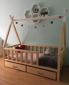 Łóżeczko dziecięce tipi STAŚ 70x140+ 2 szuflady