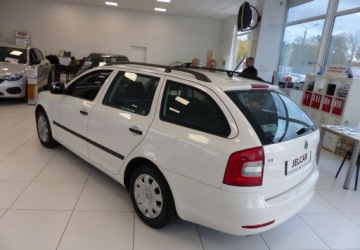 Skoda Octavia II Kombi 1.6 TDI CR DPF 105KM 2012 Skoda Octavia 1.6 TDI 105KM Salon PL FV23 1.6 Diesel 105KM, zdjęcie 11