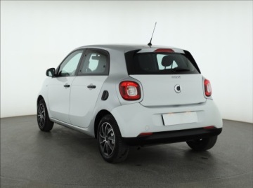 Smart Forfour II Hatchback 1.0 mhd 71KM 2017 Smart Forfour 1.0, Tempomat, zdjęcie 3
