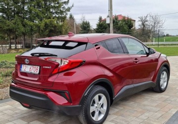 Toyota C-HR I Crossover 1.8 Hybrid 122KM 2018 Toyota C-HR Toyota C-HR 1.8 Hybryda 122KM, zdjęcie 10