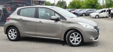 Peugeot 208 I Hatchback 3d 1.4 VTI 95KM 2012 Peugeot 208 Benzyna 95 KM Aso Super Stan Import Raty Oplaty 1.4 95KM, zdjęcie 16