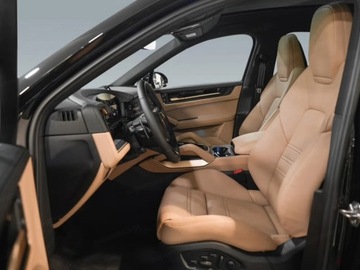 Porsche Cayenne III SUV Plug-In Facelifting 3.0 470KM 2025 Cayenne Coupe E-Hybrid Black Edition 3.0 (470KM) 2025, zdjęcie 3