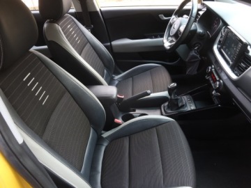 Kia Stonic I Crossover 1.0 T-GDI 120KM 2019 Kia Stonic 1.0 T-GDI, Salon Polska, Serwis ASO, zdjęcie 8