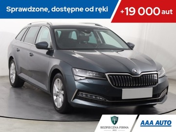 Skoda Superb III Kombi Plug-In Hybrid 1.4 TSI Plug-In-Hybrid 218KM 2020 Skoda Superb iV 1.4 TSI PHEV, Salon Polska