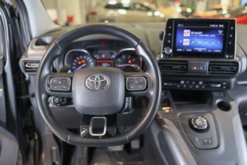 Toyota 2020 Toyota Proace City Verso City Verso 1.5 D-4D Family Aut. 1.5 Diesel 130KM, zdjęcie 15