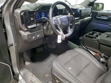 Chevrolet Silverado II 2024 Chevrolet Silverado K1500 RST 2024 5.3L 5.3 Benzyna 355KM, zdjęcie 8