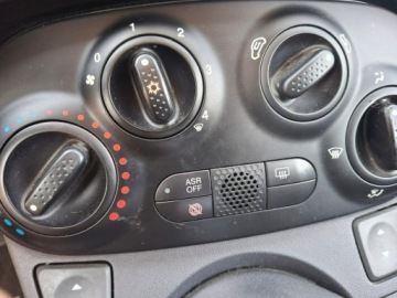 Fiat 500 II Seria 1 1.2 69KM 2013 Fiat 500 kabrio, zdjęcie 19