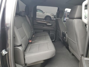 Chevrolet Silverado II 2024 Chevrolet Silverado 2024 6.6L AWD 6.6 Diesel 470KM, zdjęcie 9