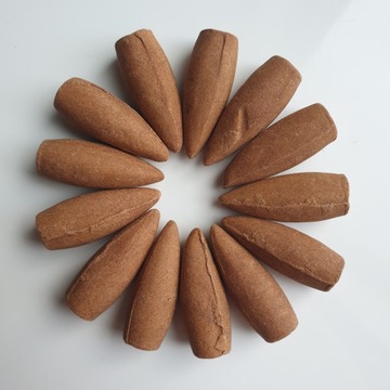 АРОМАТОВЫЕ ПАЛОЧКИ ИНДИЙСКИЕ КОНИЧЕСКИЕ С ОБРАТНЫМ ТОКОМ Пало Санто 12шт НАТУРАЛЬНЫЕ Индийские