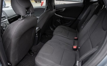 Volvo V40 II Cross Country D2 115KM 2013 Volvo V40 1.6 D2 115KM Alu Pdc Hak Full Serwis Gwarancjia 1.6 Diesel, zdjęcie 22