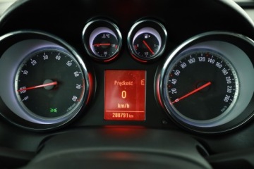 Opel Astra J Sports Tourer 1.4 Turbo ECOTEC 140KM 2012 Opel Astra 1.4 T, Navi, Klima, Parktronic, zdjęcie 7