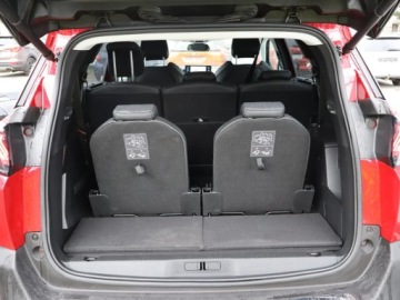 Peugeot 5008 II Crossover Facelifting 1.2 PureTech 130KM 2022 Peugeot 5008 PureTech 130, Salon Polska, zdjęcie 17