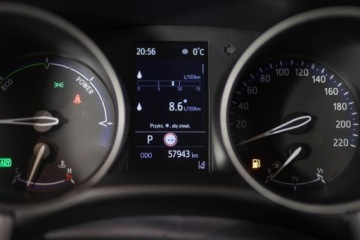 Toyota C-HR I Crossover Facelifting 1.8 Hybrid 122KM 2020 Toyota C-HR 1.8 Hybrid Executive 1.8 Hybryda 122KM, zdjęcie 6