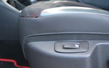 Renault Captur I Crossover 1.2 ENERGY TCe 118KM 2016 Renault Captur automat - bezwypadkowe - Bogate wyposazenie - po OPLATACH, zdjęcie 32