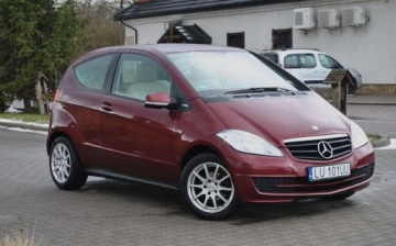 Mercedes Klasa A W169 Coupe 1.5 160 95KM 2010 Mercedes-Benz Klasa A GWARANCJA, 2010r, 1.5 Benzyna, Niski przebieg, Swiet, zdjęcie 1