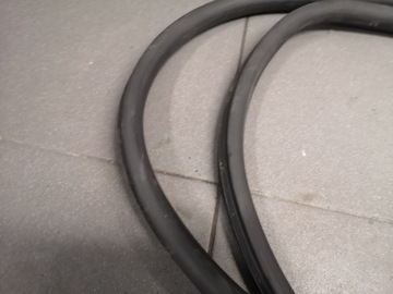 УПЛОТНИТЕЛЬ ДВЕРИ ПЕРЕДНЕЙ СПРАВА, AUDI A6 C5