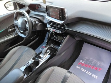 Peugeot 2008 II SUV 1.2 PureTech 130KM 2021 Peugeot 2008 Automat Navi kamera Klimatronik Komputer Tempomat 1.2 Benzyna, zdjęcie 13