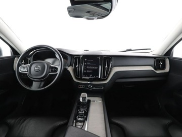 Volvo XC60 II Crossover T8 Twin Engine 390KM 2020 Volvo XC 60 PHEV skóra el. fotele full LED navi, zdjęcie 14