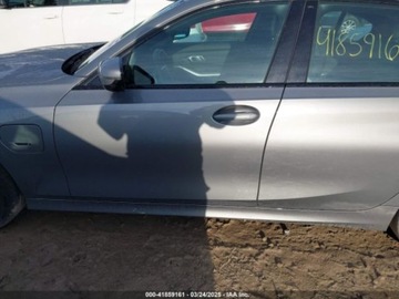 BMW Seria 3 G20-G21 2023 BMW Seria 3 330E xDrive 2023 2.0l 2.0 Hybryda 180KM, zdjęcie 2