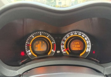 Toyota Auris I Hatchback 5d Facelifting 1.4 D-4D 90KM 2012 Toyota Auris Toyota Auris 1.4 D-4D Edition 1.4 Diesel 90KM, zdjęcie 11